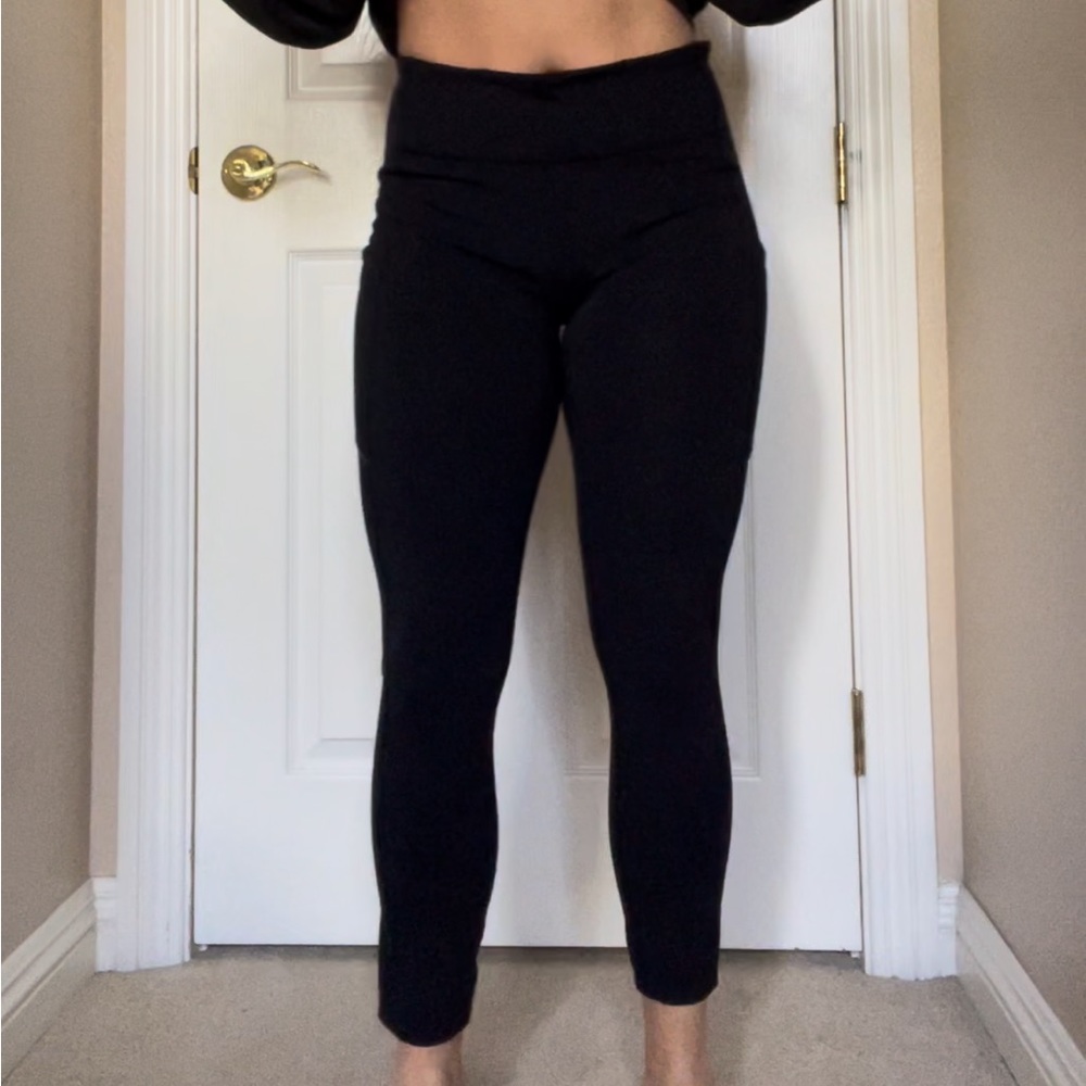 lululemon swift speed 25” black size 8 leggings